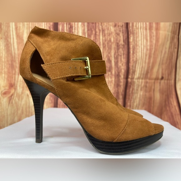 Brash brown faux suede like, buckle, open toe, platform, high heels size 7 - Picture 8 of 17